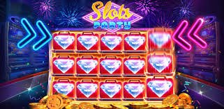 Người chơi Việt Nam trải nghiệm game slot online trên điện thoại tại nhà với giao diện tiếng Việt mienbac